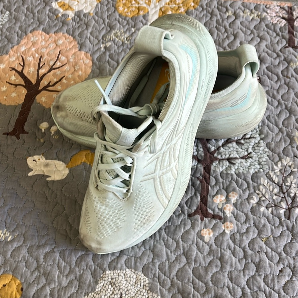 ASICS Gel-Nimbus 25